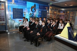 Встреча ветеранов ООО "Газпром добыча Оренбург" со школьниками в музее истории Общества