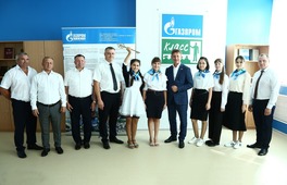 Ученицы нового «Газпром-класса» с завтрашнего дня начнут углубленное изучение профильных предметов