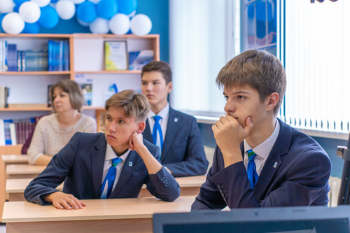10 ребят из школы № 3 стали учениками  «Газпром — класса»