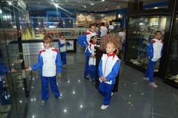 Об истории оренбургского газа детям рассказали в Музее истории и трудовой славы ООО "Газпром добыча Оренбург"