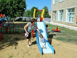 Воспитанники дедуровского детского сада "Зернышко" рады подарку газовиков