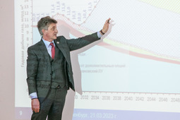 Генеральный директор ООО "Газпром добыча Оренбург" Олег Николаев рассказал о планах по добыче углеводородного сырья