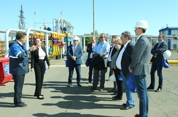 Заместитель директора газопромыслового управления Сергей Строганов рассказал об особенностях добычи природного газа