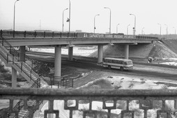 "Развязки нам путь облегчают" (мост на трассе "Оренбург-Илек"). Архив ООО "Газпром добыча Оренбург", 1977