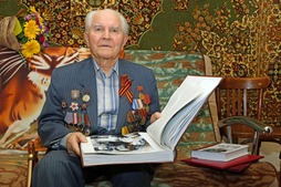 Николай Владимирович Копытов — почетный председатель совета ветеранов предприятия