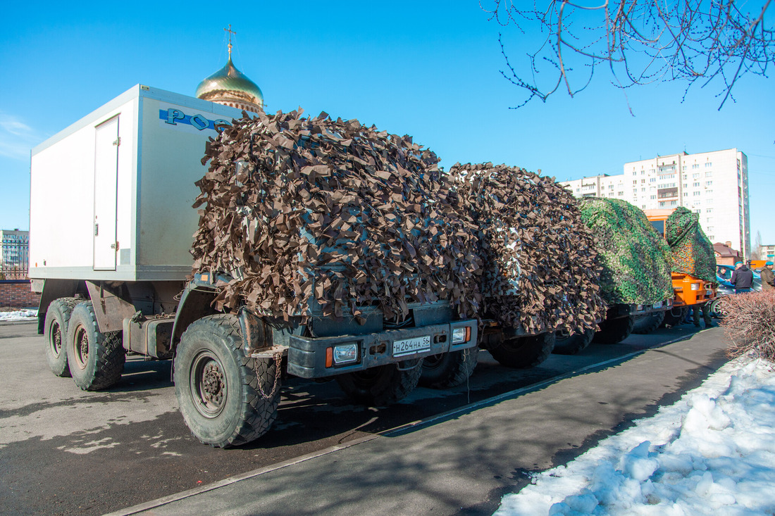 Автомобильная техника готова к отправке в зону СВО