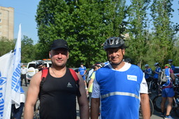 Евгений Брытков и Иван Кузаев, стоявшие у истоков создания велосипедного движения ООО "Газпром добыча Оренбург"