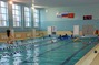 Плавание в бассейне — один из любимых детворой видов спортивной программы