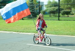 Юная участница велопарада Лера Цыбенко