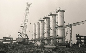 Строительство установки № 25 на гелиевом заводе